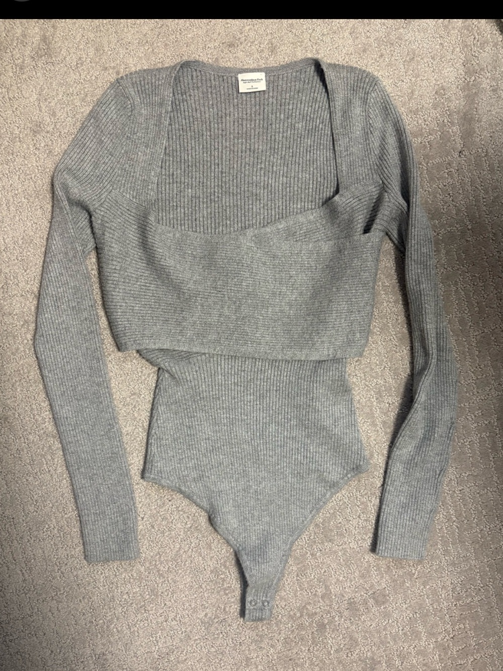 Abercrombie & Fitch GRAY Ribbed Long-Sleeve Bodysuit